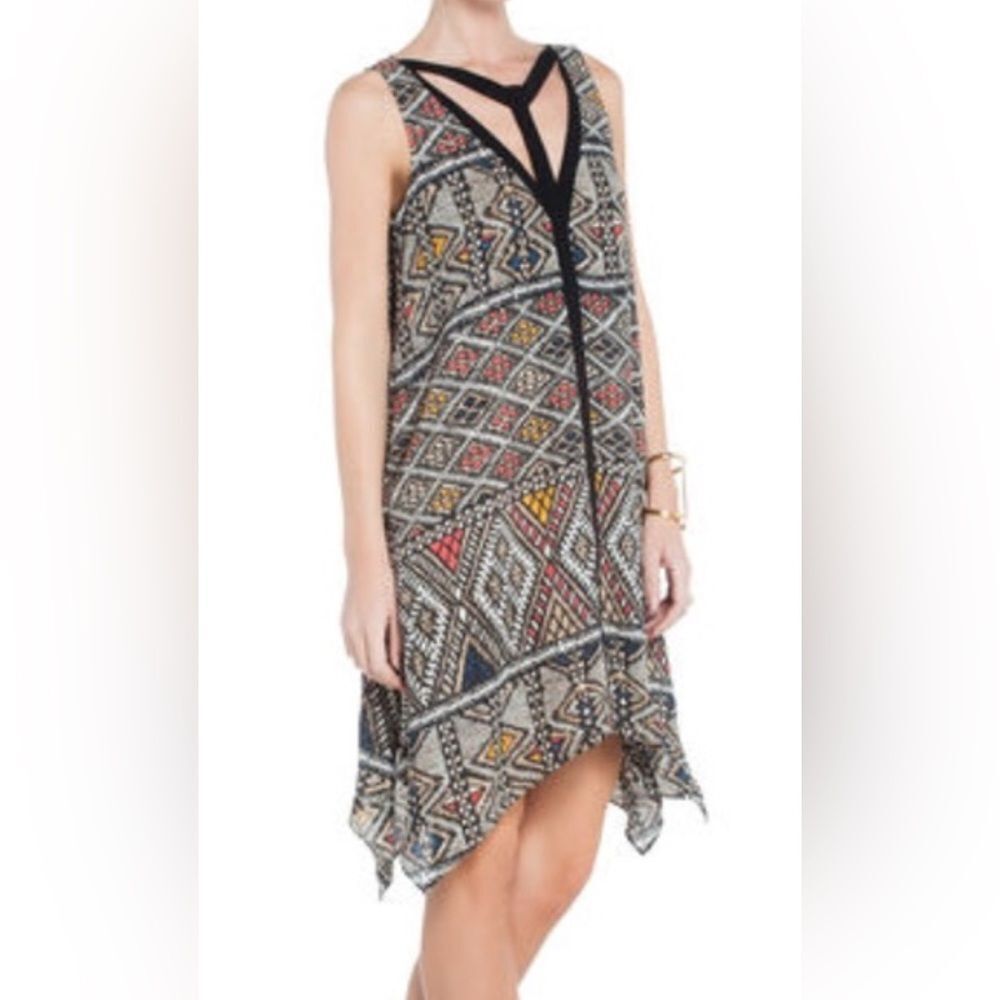 BCBGMAXAZRIA Tian Coral Reef Handkerchief Hem Geometric Tank Dress Small